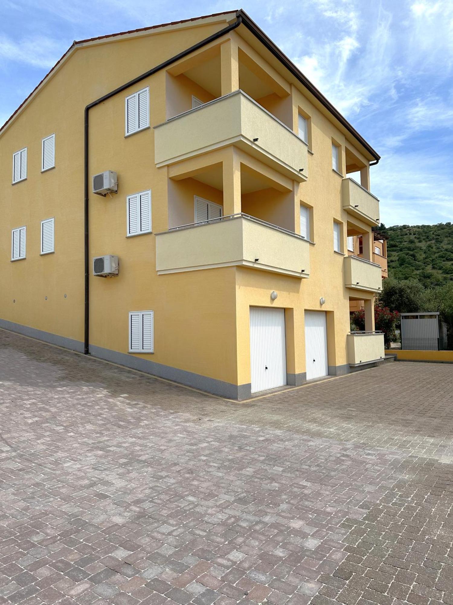 Apartments Quarnero ราบัซ ภายนอก รูปภาพ